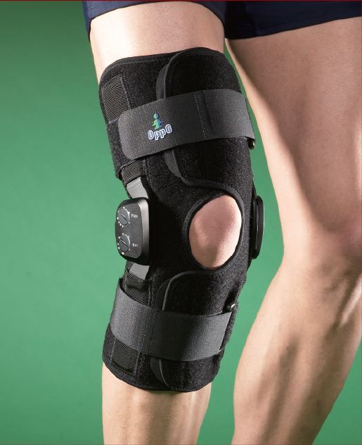 Бандаж на коленный сустав (наколенник) регулируемый жесткий 1232, OPPO