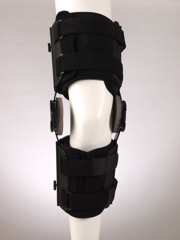 FOSTA Фиксатор коленного сустава , дозирующий обьем движений FS 1203